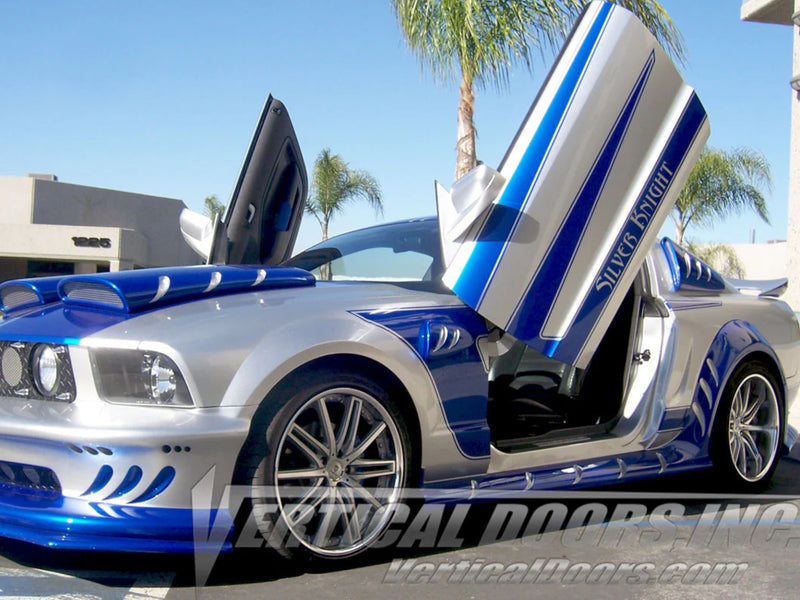 2005-10 Mustang - Vertical Lambo Doors