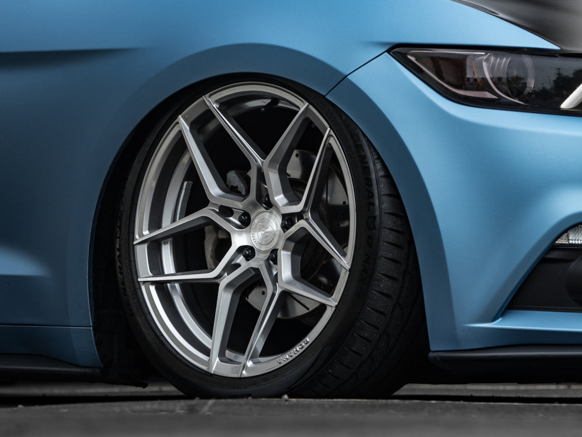 Mustang - RFX11 Wheels - Gloss Black - Titanium - Bronze