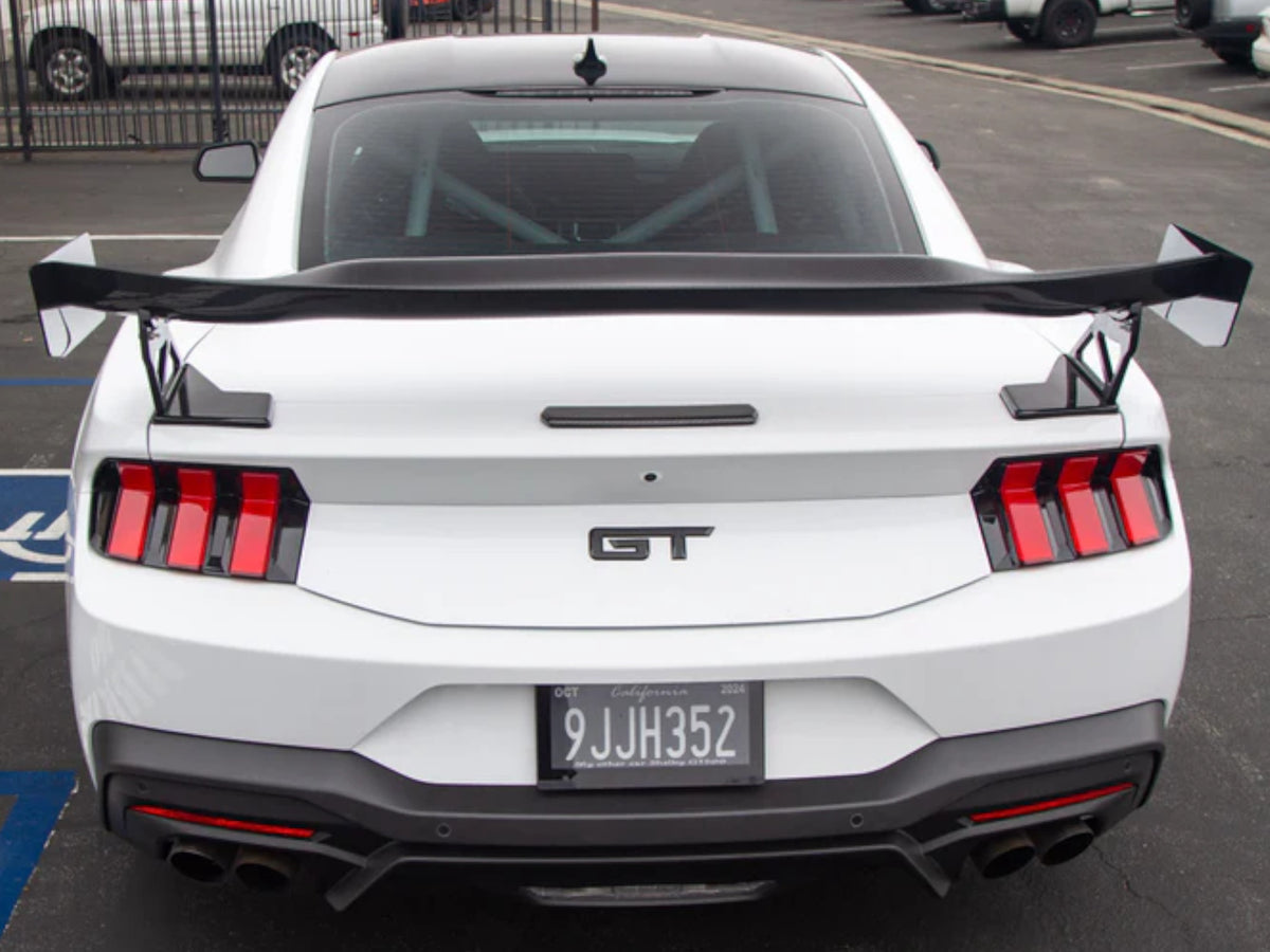 2024-25 Mustang - GTC-200 Adjustable 60.5" Wing Spoiler - Carbon Fiber