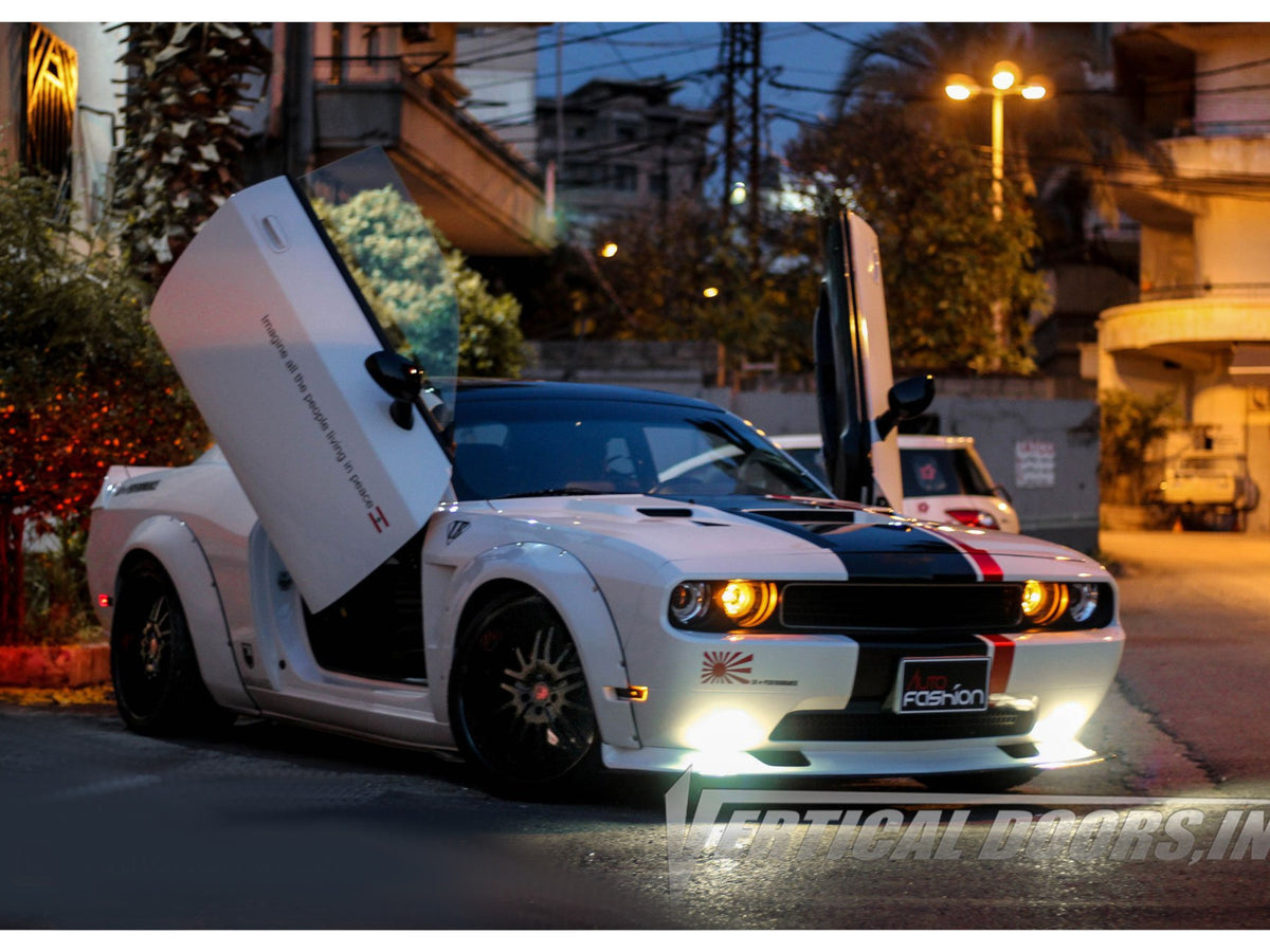 2009-23 Challenger - Vertical Lambo Doors