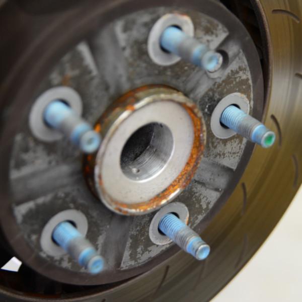 Camaro Corvette - MagAssist Wheel Mounting Assistance
